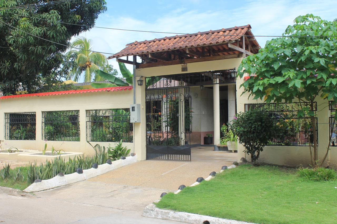 דירות לטיסייה Casa Nora & Alejo מראה חיצוני תמונה